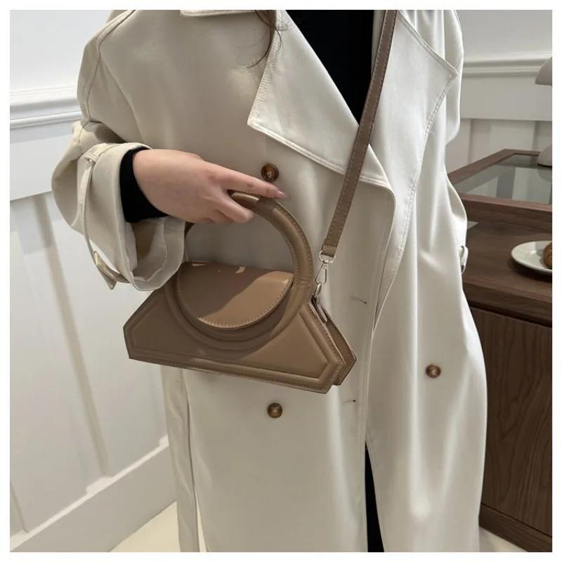 A Fashion Handbag  Spring New Foreign Solid Color Shoulder Crossbody Bag Foreign Small Square Shoulder Bag Women