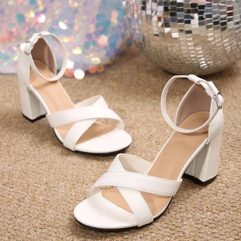 Fashion 2025 Summer Brand Elegant Women Office Sandals Fashion Hot Sale Med Chunky Heels Lady Elegant Dress Shoes Dress Sandals Women