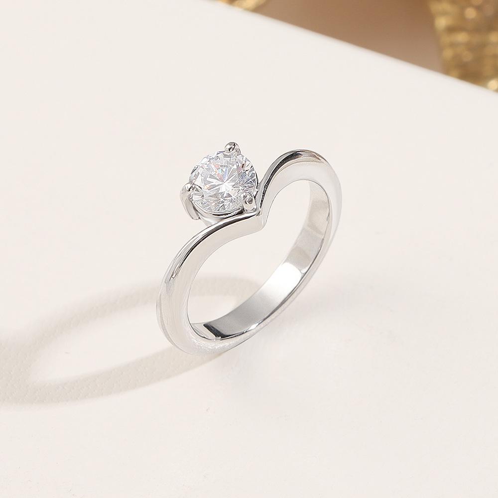 Titanium Steel Ring: European & American Luxury Design, Single Diamond, Non-Fading Women's Band