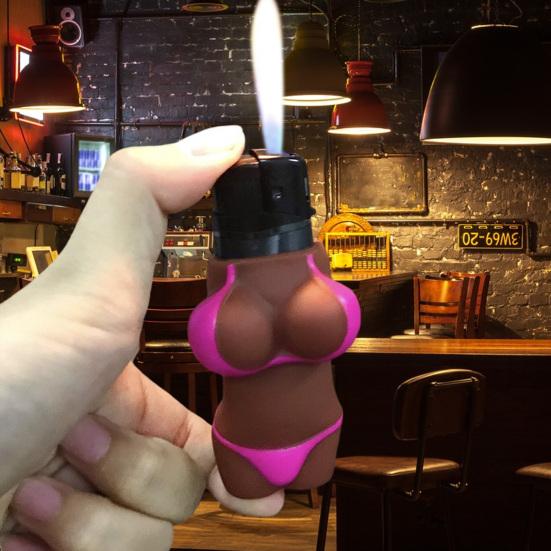 1ks/2ks Puzdro na zapaľovač Kreatívny sexy tvar tela Silikónový kryt zapaľovacieho stroja Odolné ochranné puzdro