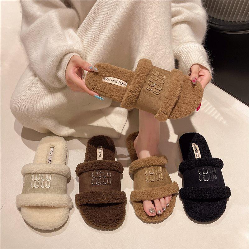 Autumn and Winter 2025 Korean Version of Half-drag Gentle Fluffy Slippers Women Wear New Fairy Velvet Temperament Flat Bottom Retro