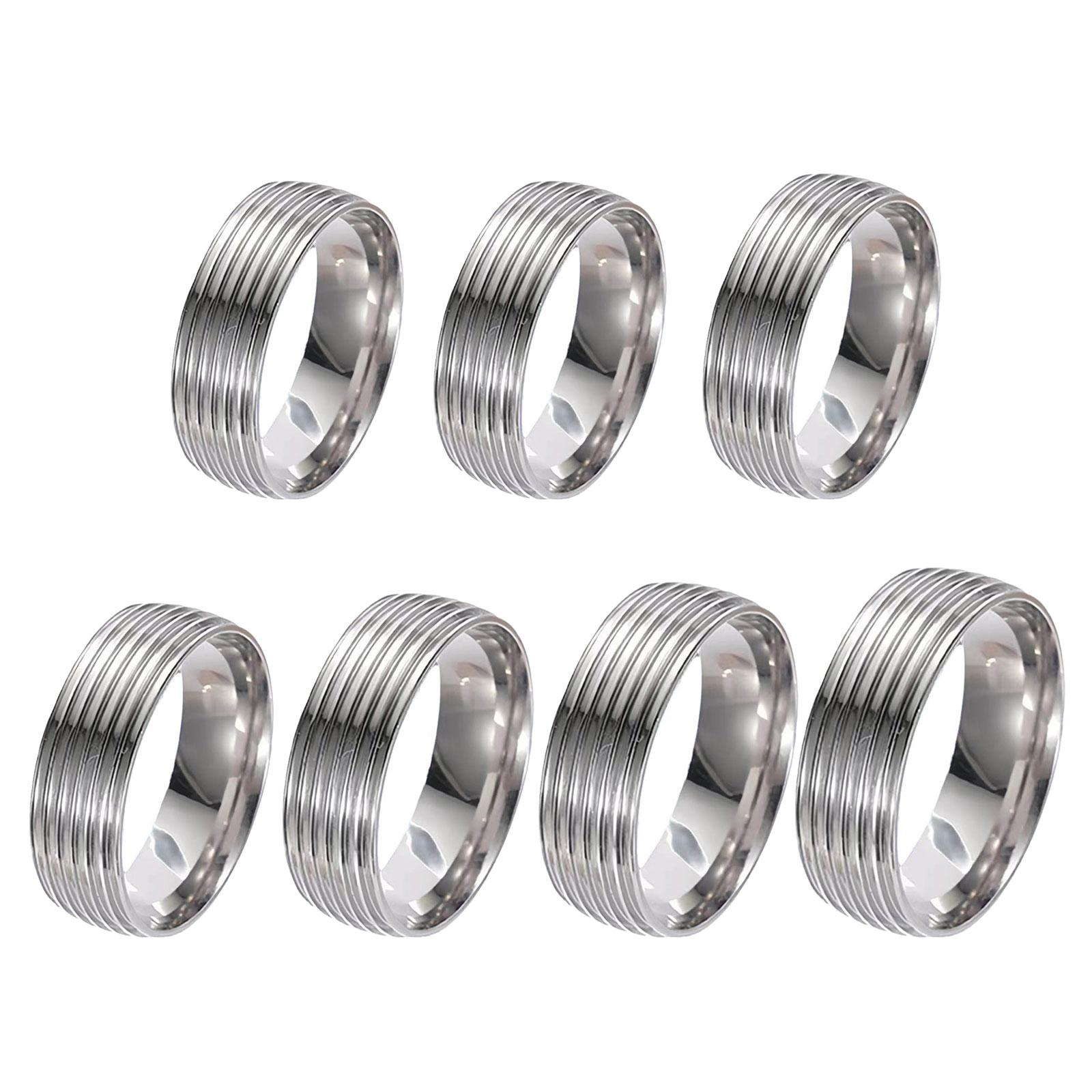 

Модный комплект ювелирных изделий из колец из нержавеющей стали в различных стилях. Стильные кольца, идеально подходящие для повседневного ношения и продуманных подарков.