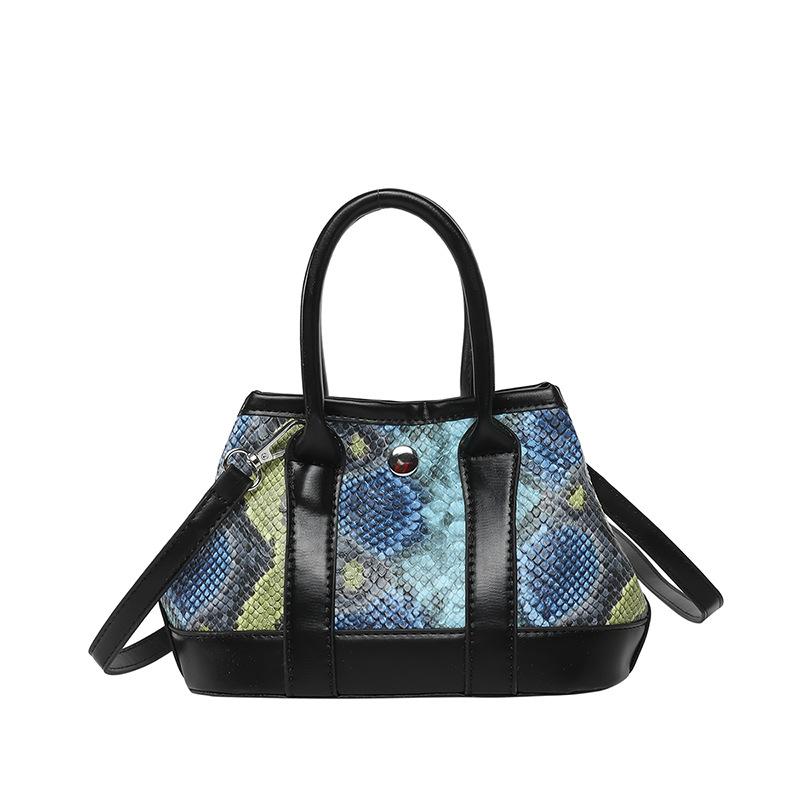 Wholesale New Product Personality Niche Design Snake Pattern Portable Bucket Bag Fashion High-end Temperament Versatile Messenger Women's Bag