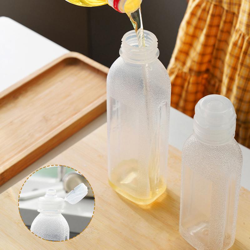 300/500/1000Ml Kitchen Oil Bottle Plastic Seasoning Squeeze Bottle For Salad Bbq Sauce Condiment Containers Cooking Tool
