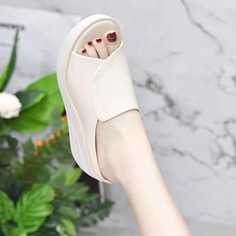 Fashion 2025 New Women Sandals Women Slippers Black Thick Bottom Platform Open Toe Women Orthopedics Wedge Beach High Heels Slides