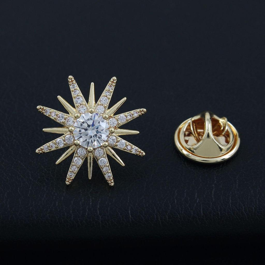 Elegant Sunflower Lapel Pin: Men's & Women's Luxurious Micro-Paved Zirconia Decorative Button