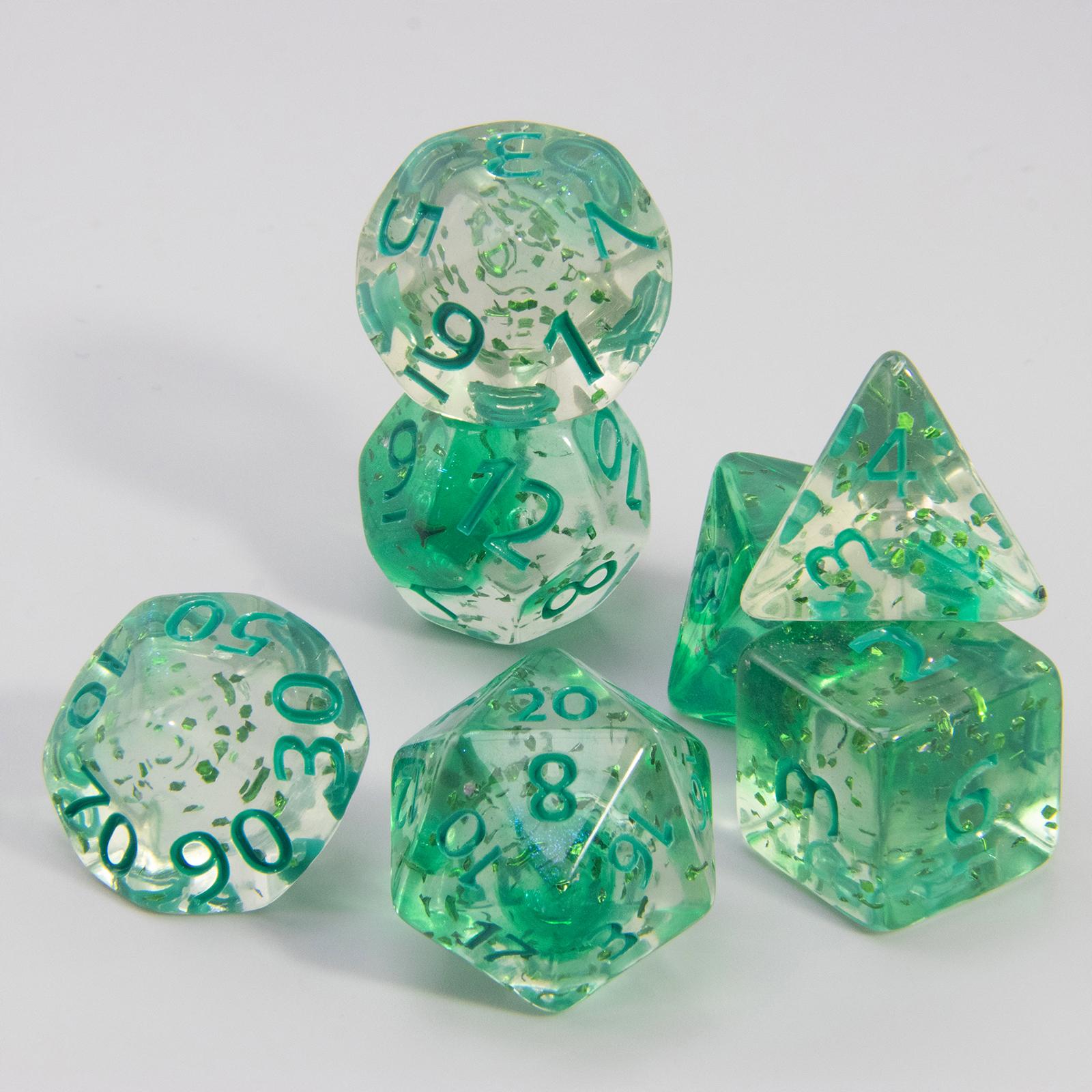 

Набор игральных костей DND из 7 кубиков с эффектом многогранной туманности и блеска D4 D6 D8 D10 D% D12 D20 для настольных игр DND RPG зелёный