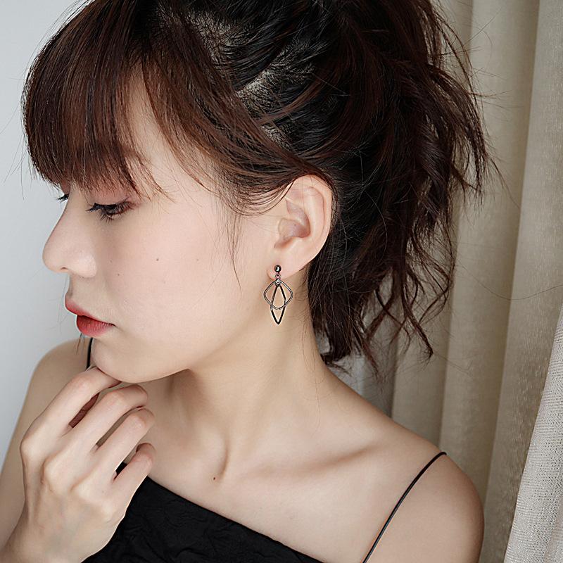 Hollow Square Earrings Temperament Cold Wind Geometric Earrings Commuting Ol Plain Simple Box Earrings Girls