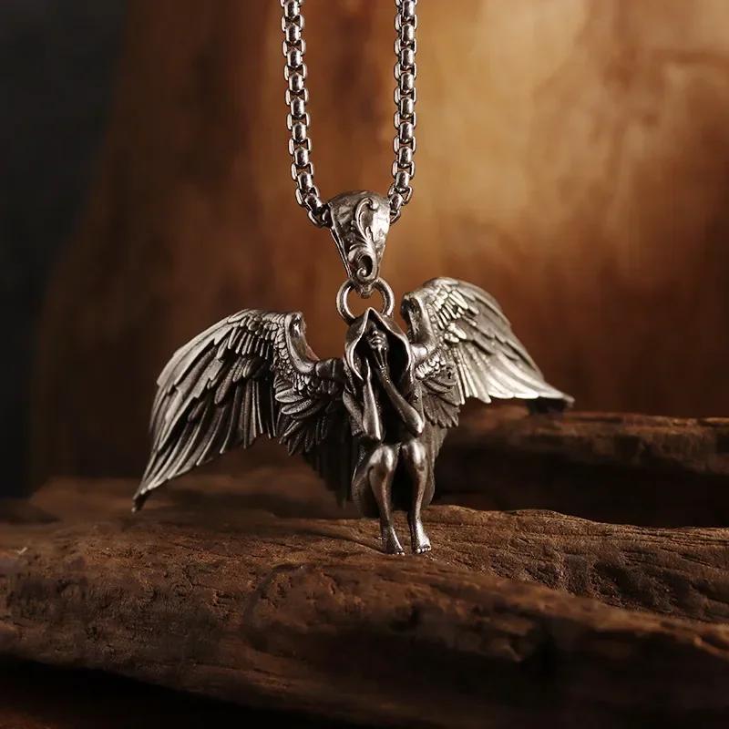 Vintage Gold Wings Wings Necklace Hell Devil Mother Pendant for Men and Women Couples Hip Hop Rock Punk Jewelry