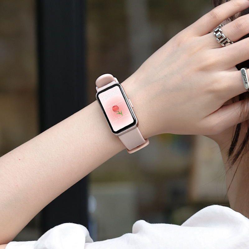 Women's Multifunctional Smart Sports Bracelet: Heart Rate & Blood Pressure Monitor, 2025 Couple Edition Watch