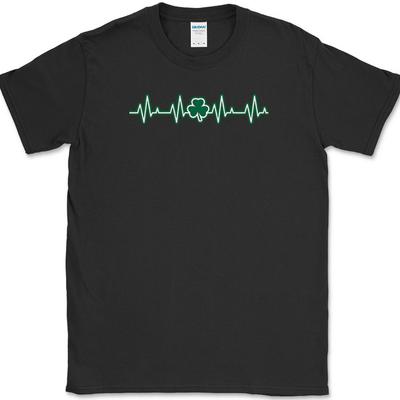SHAMROCK HEARTBEAT T-Shirt Lustiges St. Patricks Day Bar Trink-T-Shirt