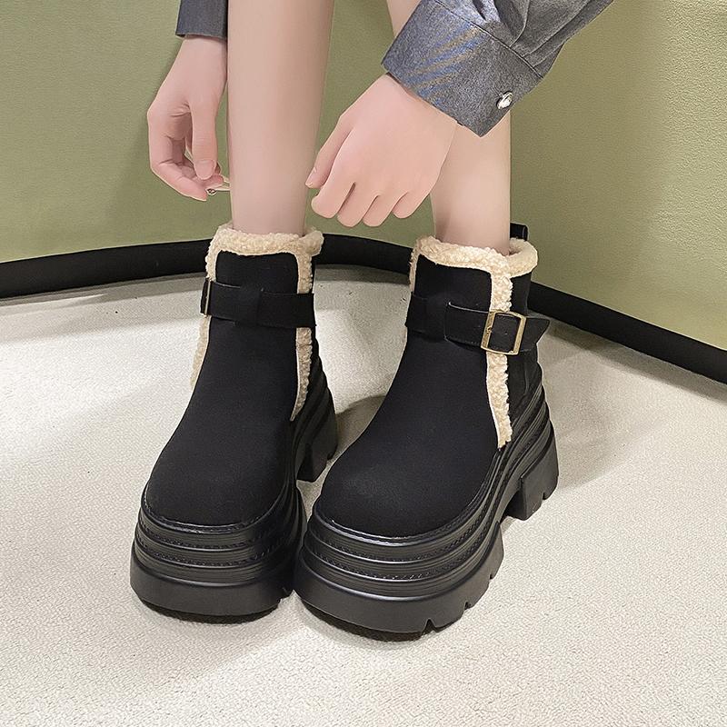New Winter Women's Warm Snow Boots Outdoor Plush Ankle Shoes Anti-skid Chunky Leather Sneakers Buckle Short Fur Boots Woman 10CM