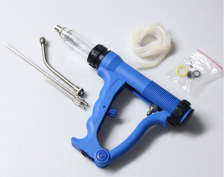 Automatic Drenching Gun: Adjustable Oral Doser for Pigs, Cattle, and Sheep