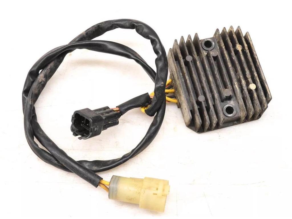 Régulateur Redresseur FL6427 Compatible avec les Modèles Arctic Cat 0430-046 & 0430-035