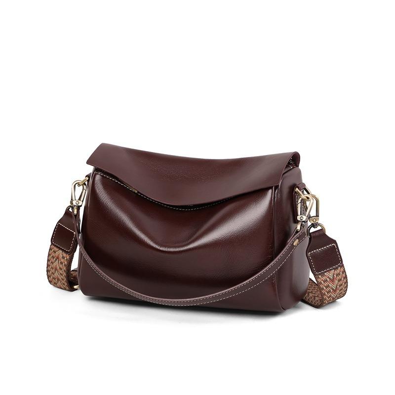 Bag women's new messenger bag women's bag large capacity high-end leather shoulder bag pillow bag