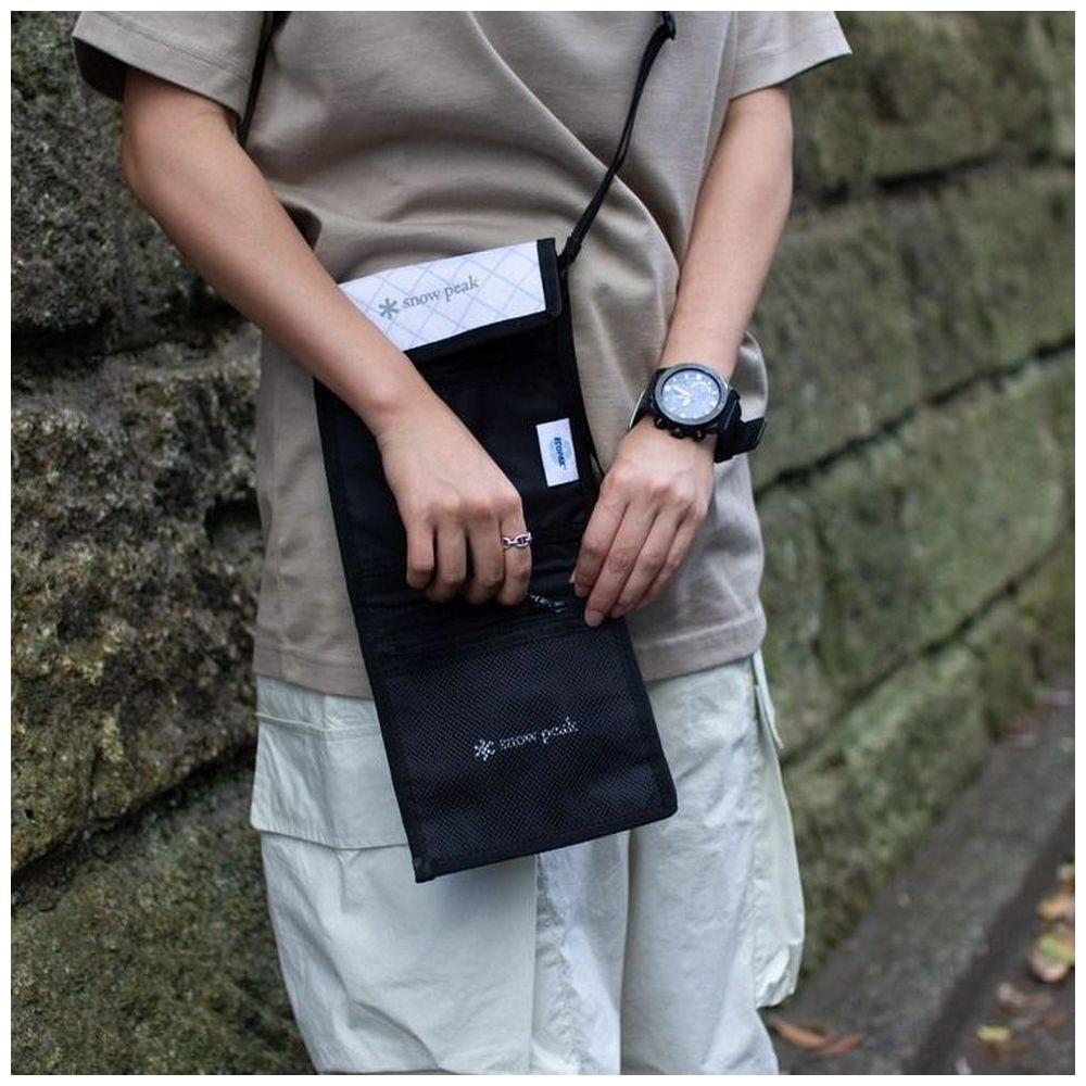 Snow Peak Pouch Ecopak Travel Pouch One BlAck Sp Ac 25su00200019 [w150 X D10 X H185  Mm ]