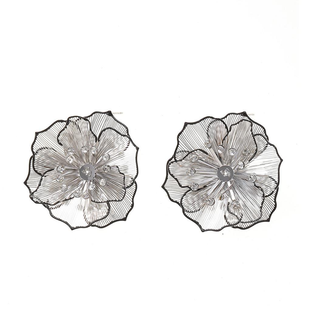 Cross Necklace With Pearl Chain And Floral Design For Womens Fashion Accessories