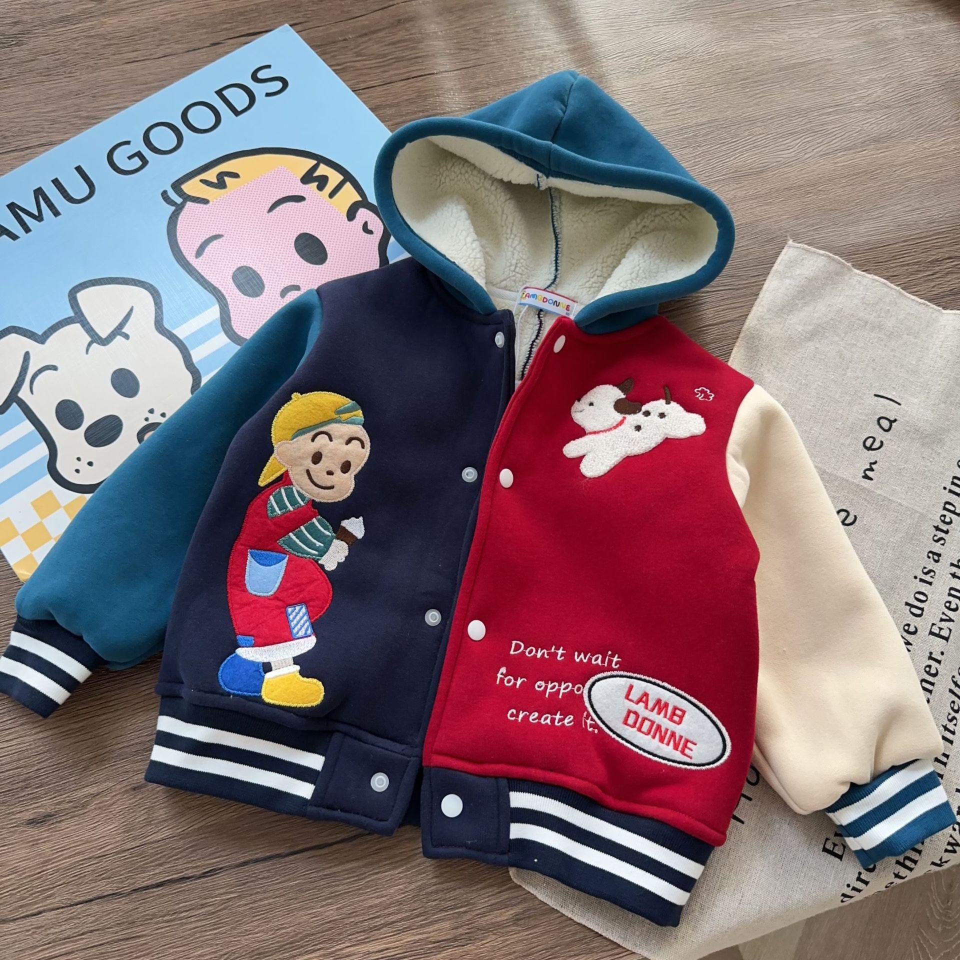 

Детская флисовая куртка с капюшоном в стиле колор-блок - Осень/Зима Size 100