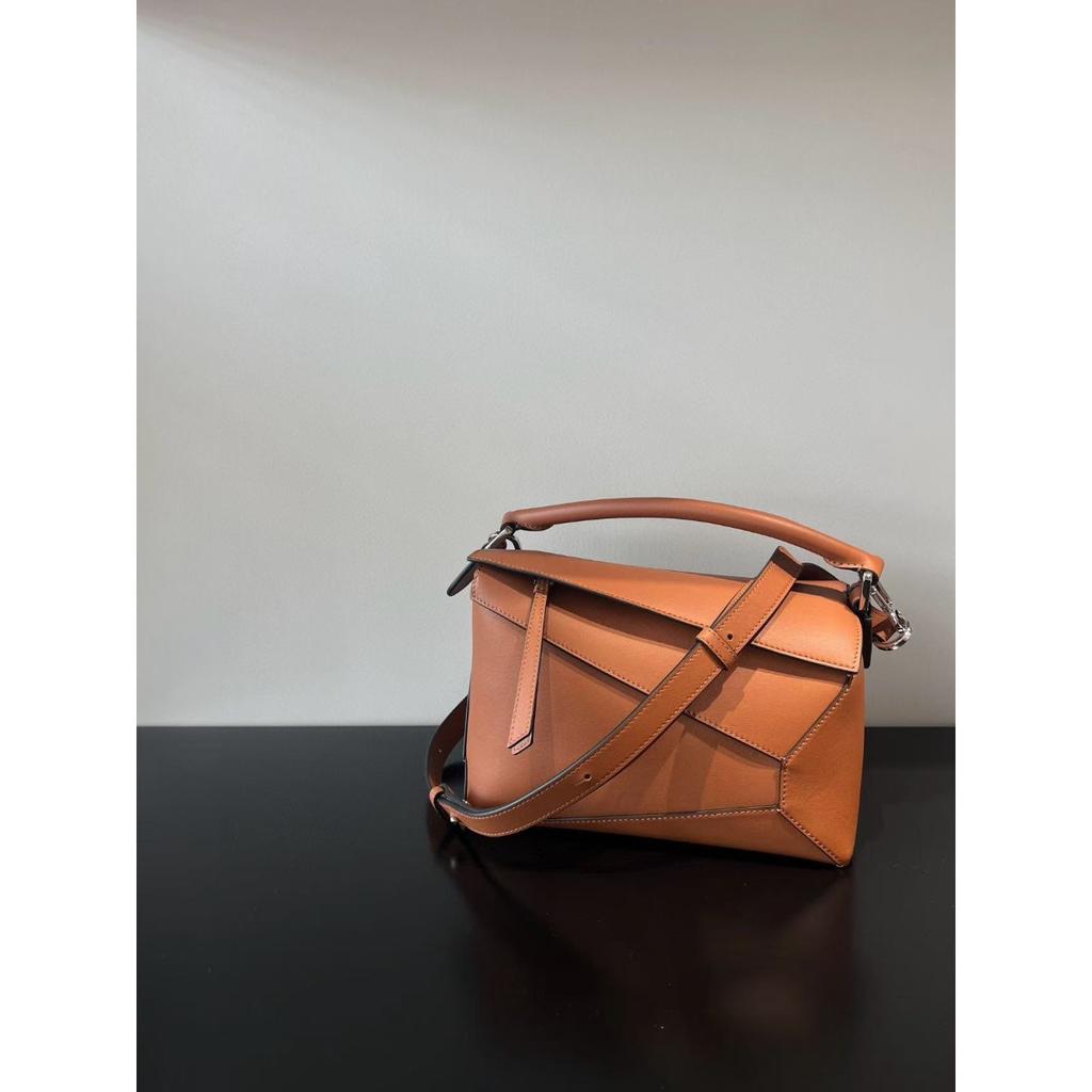 Leather Handmade Beeswax Line Geometric Bag Niche Light Luxury Pillow Bag Trend Splicing Shoulder Messenger Bag Women's Small Square Bag