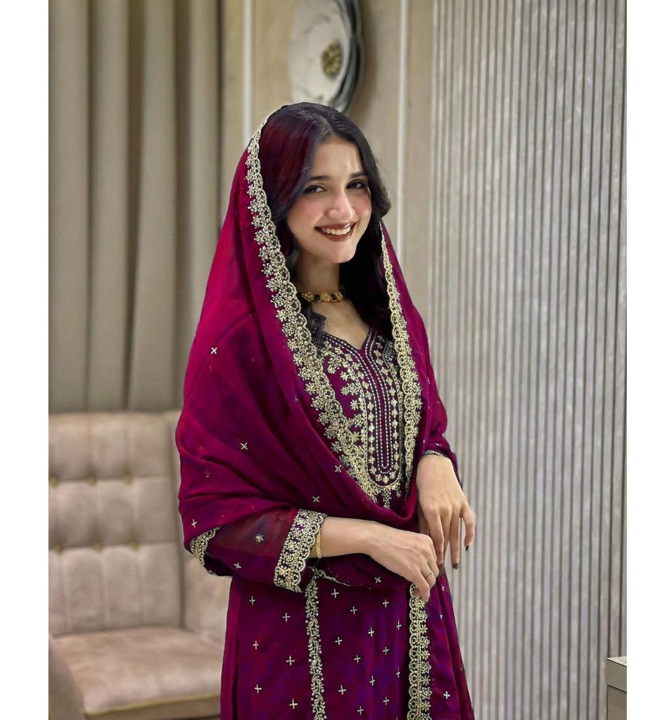Ensemble Salwar Kameez Bollywood pour Femme - Salwar Suit en Fausse Georgette pour Fête - Designer Indien