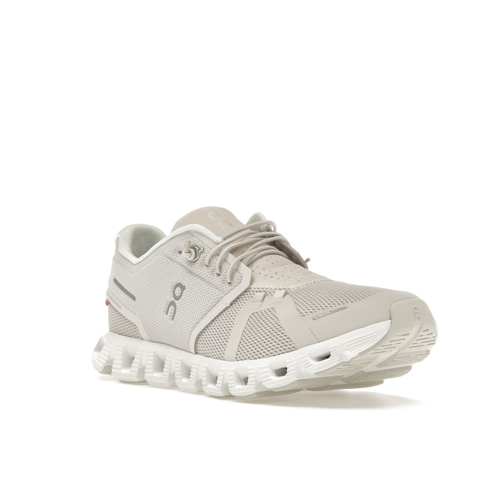 ON Cloud 5 Pearl Женские кроссовки Кремово-белый 59.98773 36.5 — фото 2