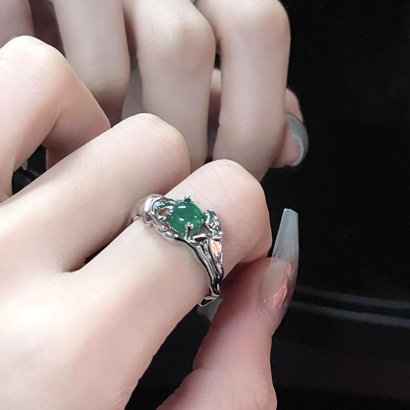 Niche Design Stacked High-End Temperament Ring French Irregular Personality Light Luxury Ring Women