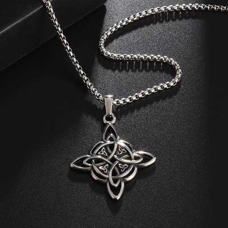 Fashion Antique Silver Color Irish Knot Charms Geometric Pendant Necklace Irish Celtic Knot Necklace Vintage Jewelry Gifts