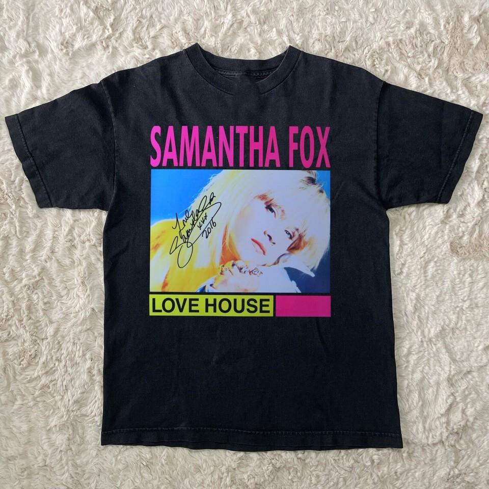 

Samantha Fox Signed Album Cover Love House Black All Size Shirt AM288 Unisex T-Shirt M