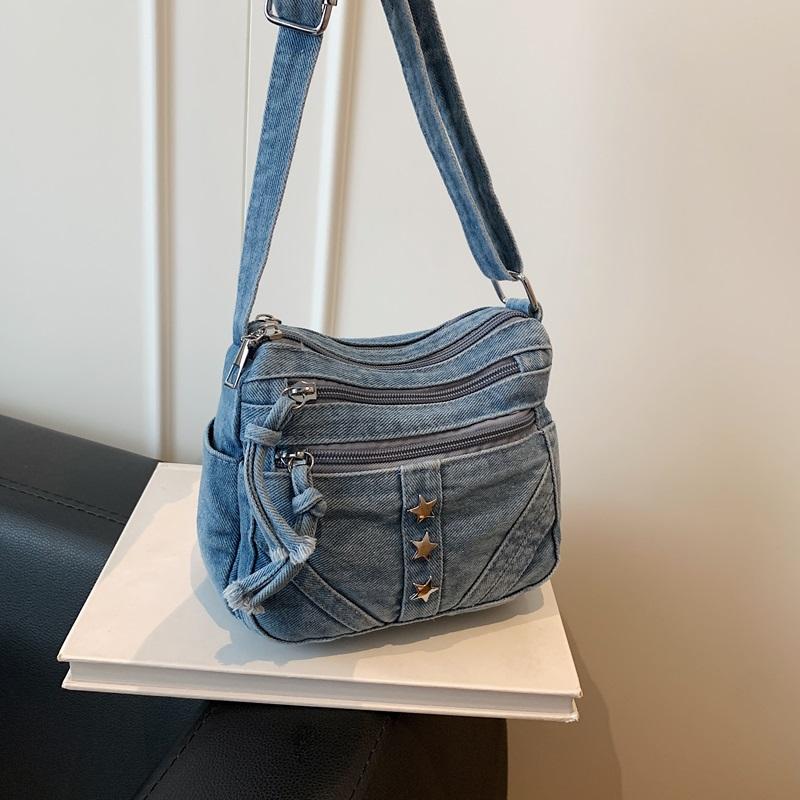 Retro Denim Crossbody Bag Multi Pocket Shoulder Purse with Star Decoration