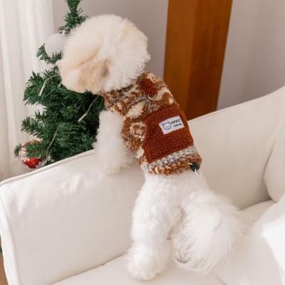 Zesílené oblečení pro domácí mazlíčky na podzim a zimu může pomoci malým psům udržet teplo psí oblečení