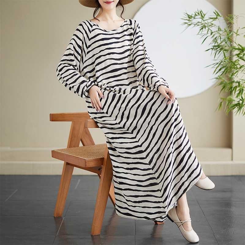 Japanese Retro Long Sleeve Age Reducing Plus Size Casual Long Dresses