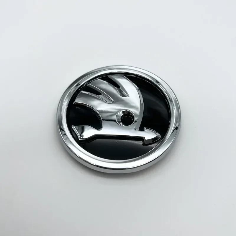 Samolepka na auto 2025 Nová 80/90/100mm 3D logo Přední kapota mřížka zadní kufr znak odznak samolepka Pro Skoda Fabia Rapid Superb Oct