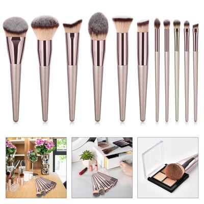 Champagne Gold Angled Makeup Brush For Flawless Concealer Application Soft Synthetic Bristles Powder Buffing Brush