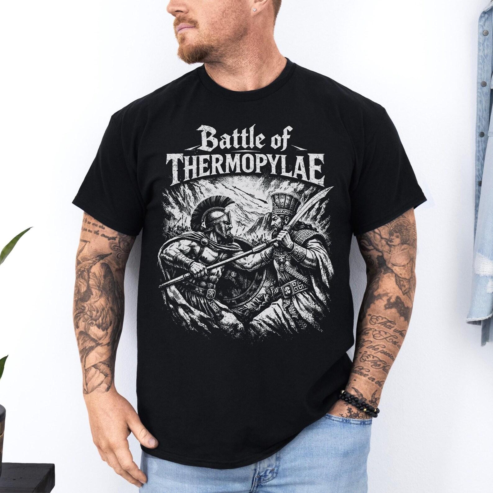 Battle of Thermopylae Shirt: Leonidas vs Xerxes Tee | Spartan Warrior Shirt | Ancient Greece History Tee | 300 Spartans History Lovers Gift S