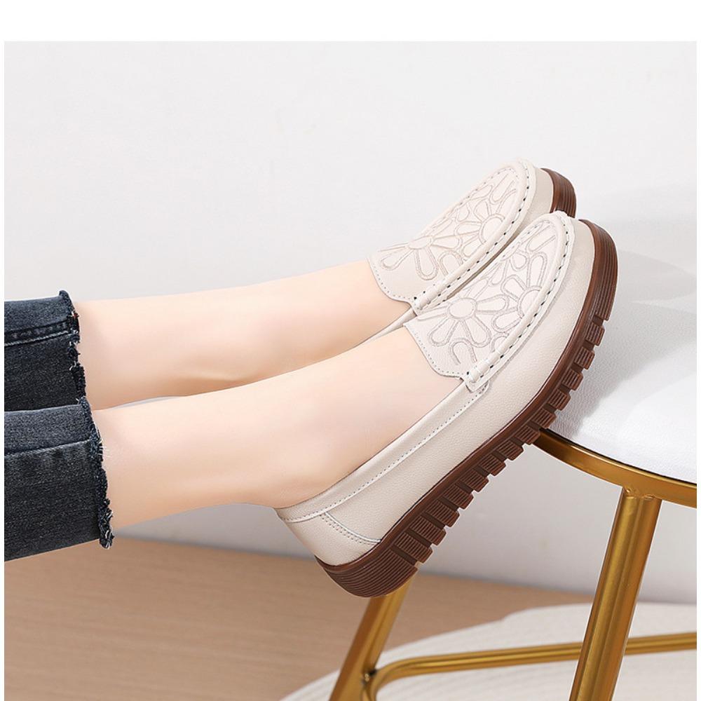 Podzimní vyšívací pracovní mokasíny pro ženy