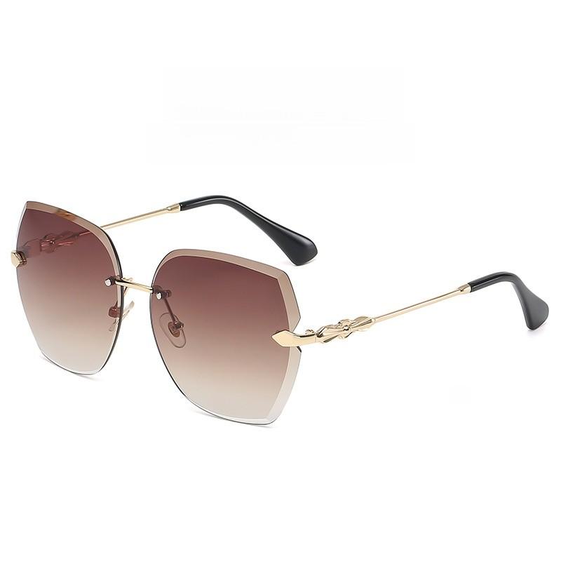 Metallic Frame Geometric Sunglasses With Gradient Pink Lenses Uv400 For Outdoor Activities And Parties