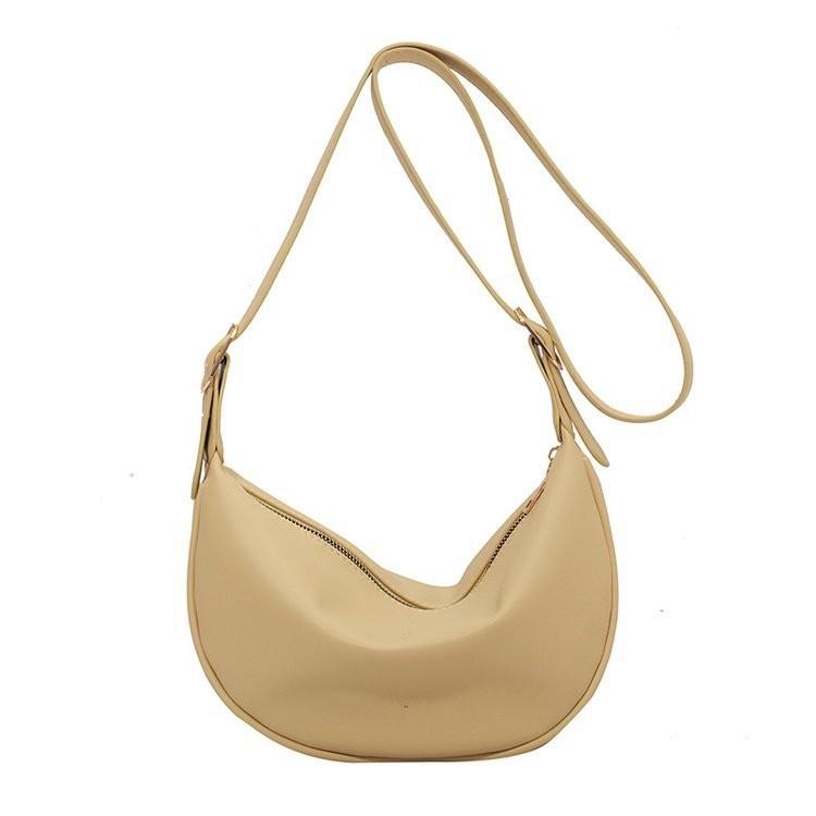 Stylish Large Capacity Shoulder Bag For Women In Trendy Colors Perfect For Daily Use