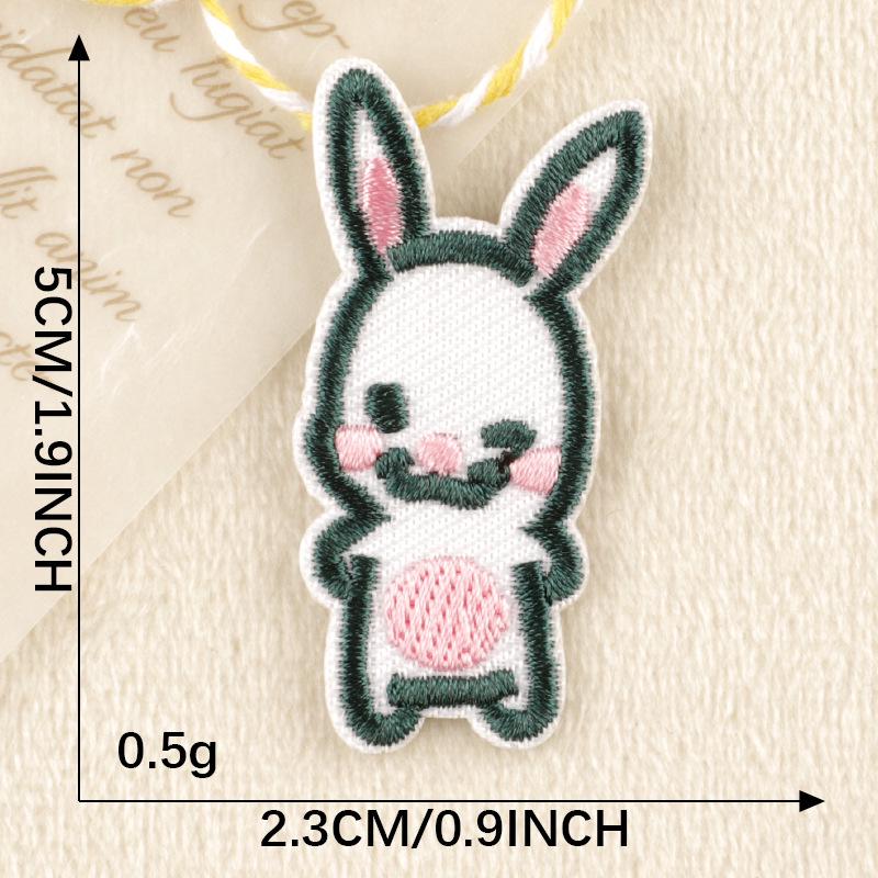 Kreslené zvířecí a ovocné vyšívané nášivky pro DIY oděvní doplňky