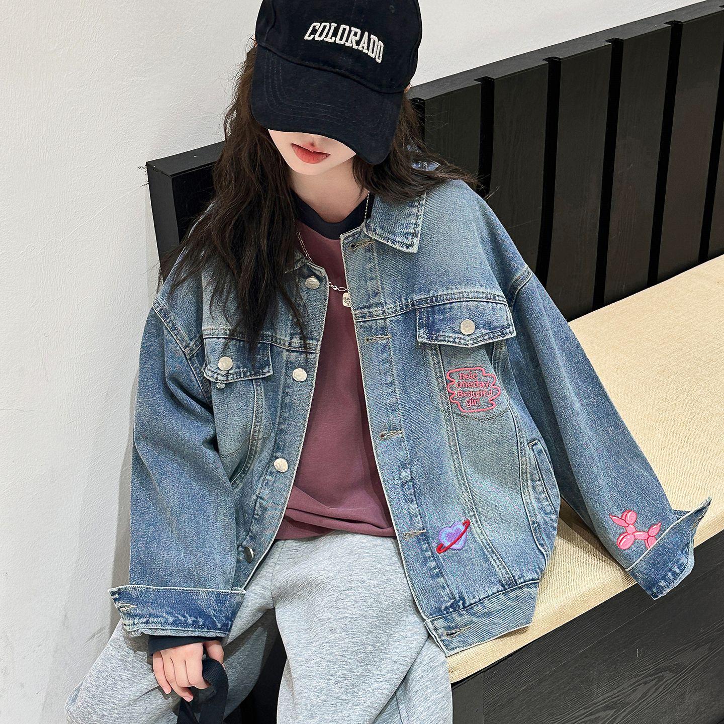 

Повседневная спортивная джинсовая ветровка для девочек, осень 2025, с буквенным дизайном 160 cm