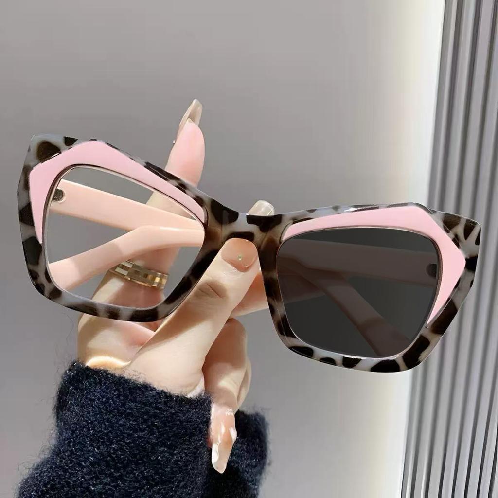 Personalized Tortoiseshell Comfortable Photochromic Reading Glasses Anti Blue Light and Anti Fatigue High-definition Goggles