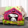 Cute Snoopy print soft and warm blanket, perfect for naps, sofas, beds, camping trips, the office, birthday and holiday gifts.