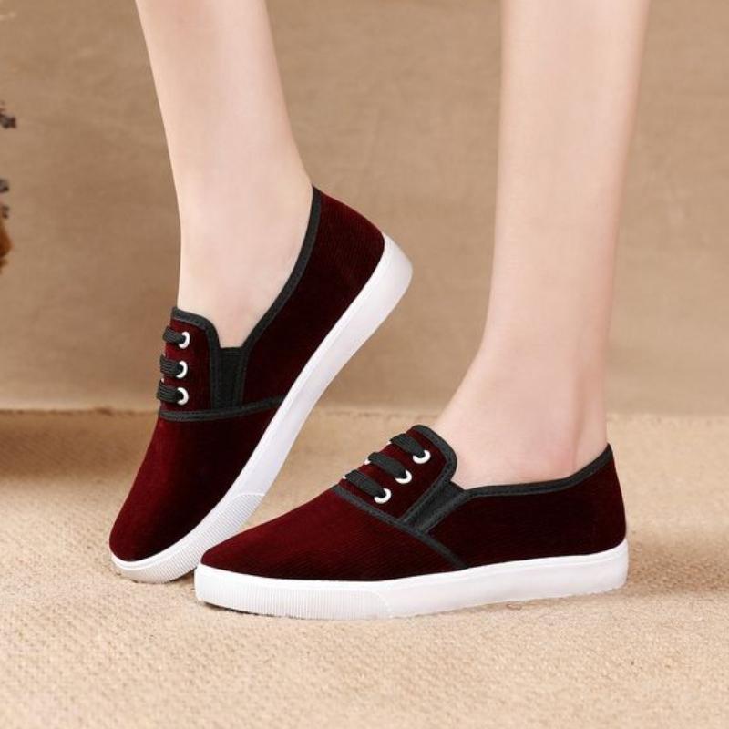 Spring Autumn Fashion 2025 Casual Ladies Footwear Sale Designer Luxury New Arrival Light Comfortable Slip On Women's Flat Shoes