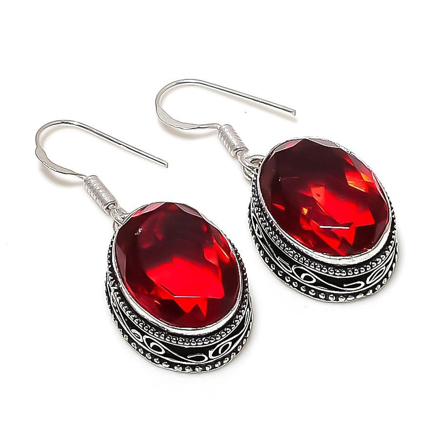 

Винтажные этнические ювелирные серьги ручной работы с драгоценным камнем Мозамбикский гранат 1,58 дюйма SR-9892
