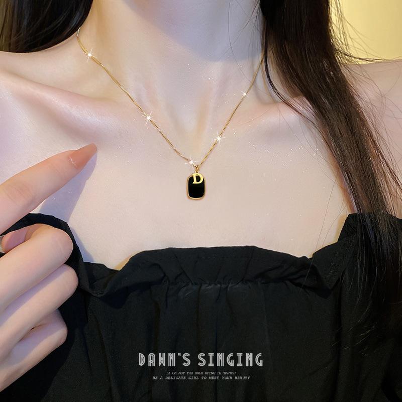 Square D Character Personality Minimalist Furnace Real Gold Necklace Female Collarbone Chain