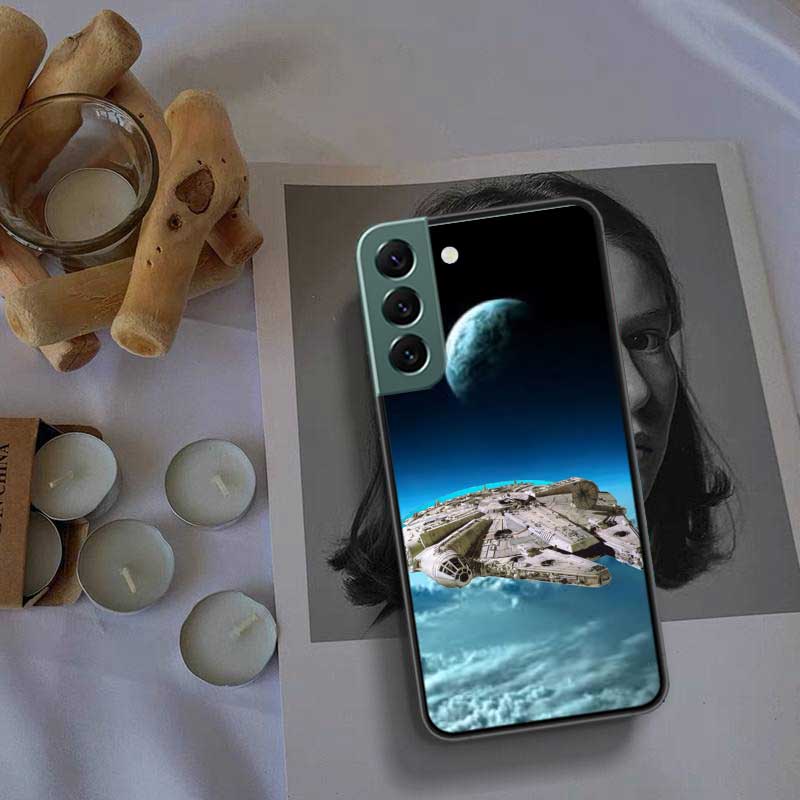 Millennium Falcon In Space Phone Case For Samsung Galaxy S22 S25 Ultra S21 S10 Plus S25Edge S20 S23 S24 FE S10E Cover Silicone S