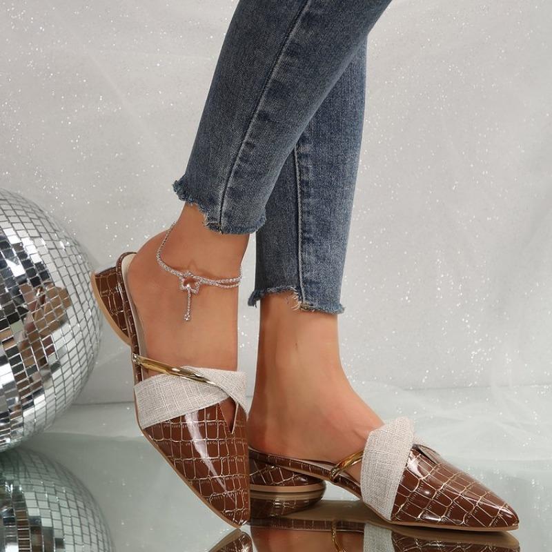 Sandalen mit spitzer Zehenpartie Designer Luxus Damen Sommer Hausschuhe Outdoor Elegant Einzelne Schuhe Übergröße Chaussure Femme 2025