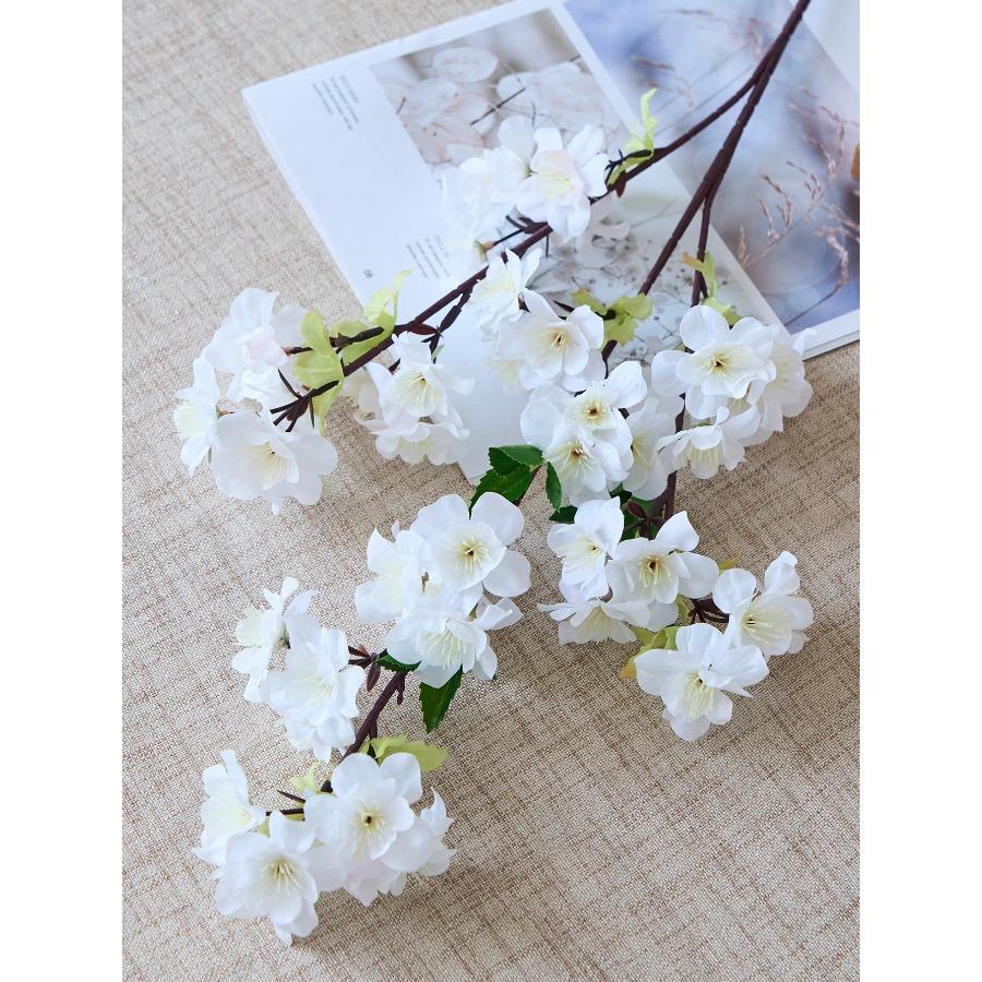 Ramuri Artificiale de Cireș în Flori 27.6'' Albe Flori Artificiale de Cireș Ramuri de Piersic Tulpini Înalte de Mătase pentru Decorarea Casei, a Livingului, a Mesei din Sala de Mese