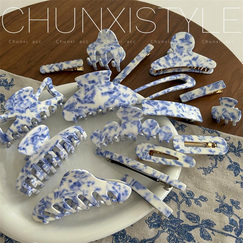 Retro modrá a bílá porcelánová vzorovaná sponka do vlasů: Acetátová sponka do vlasů žralok v čínském stylu