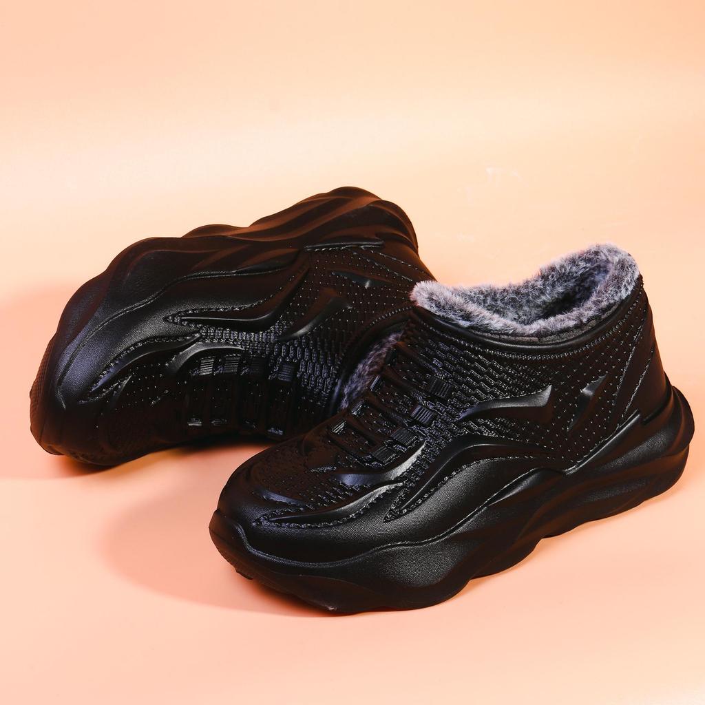 Men's Waterproof Non-Slip Winter Boots with Warm Velvet Lining, Slip-on Design, Cotton Comfort, and Outdoor Protection.