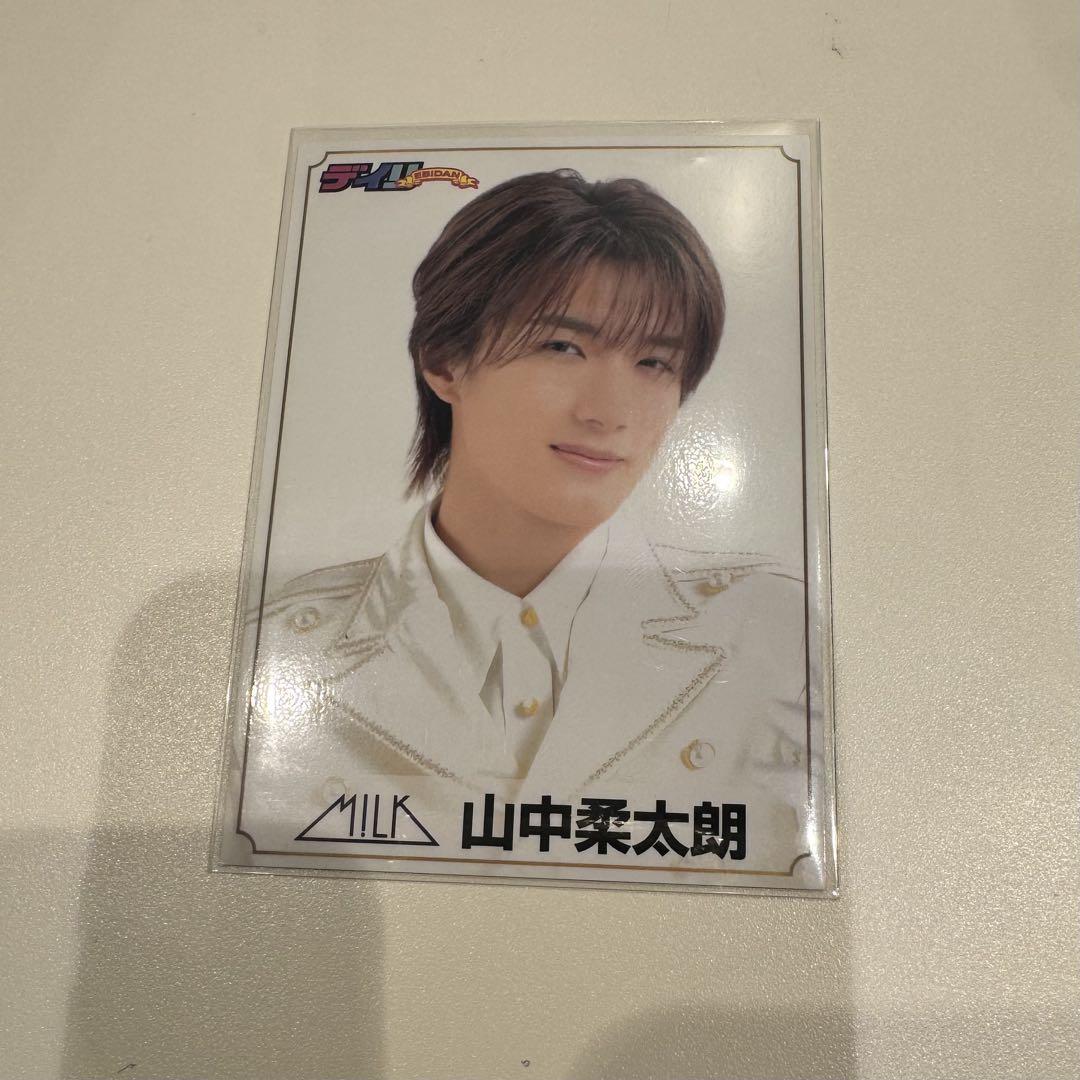

[USED] EBiDAN Newspaper Ebidan Ebirai M!LK Yamanaka Jutaro Trading Card